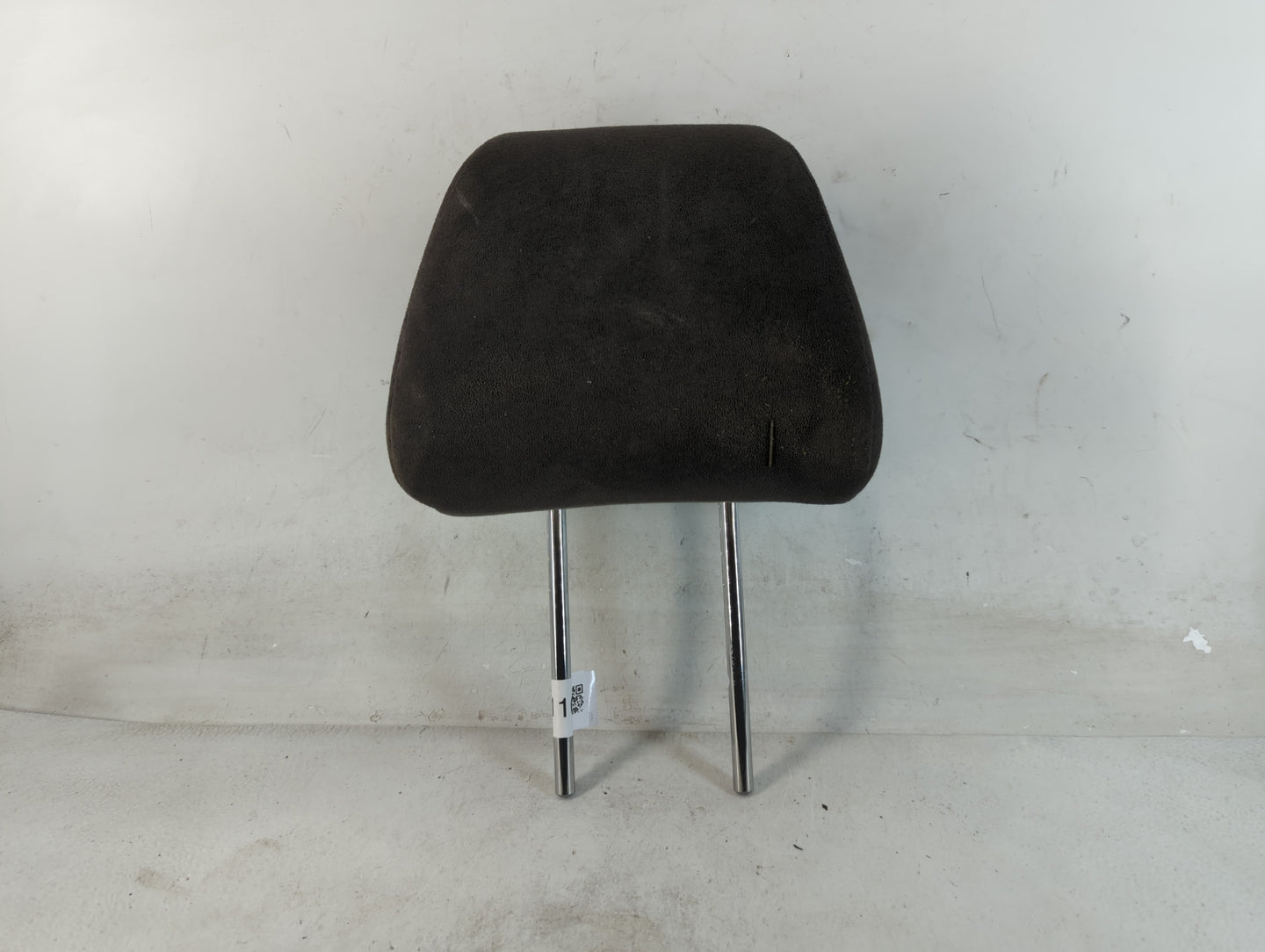 2008-2009 Nissan Altima Headrest Head Rest Front Driver Passenger Seat Fits Fits 2008 2009 OEM Used Auto Parts - Oemusedautoparts1.com