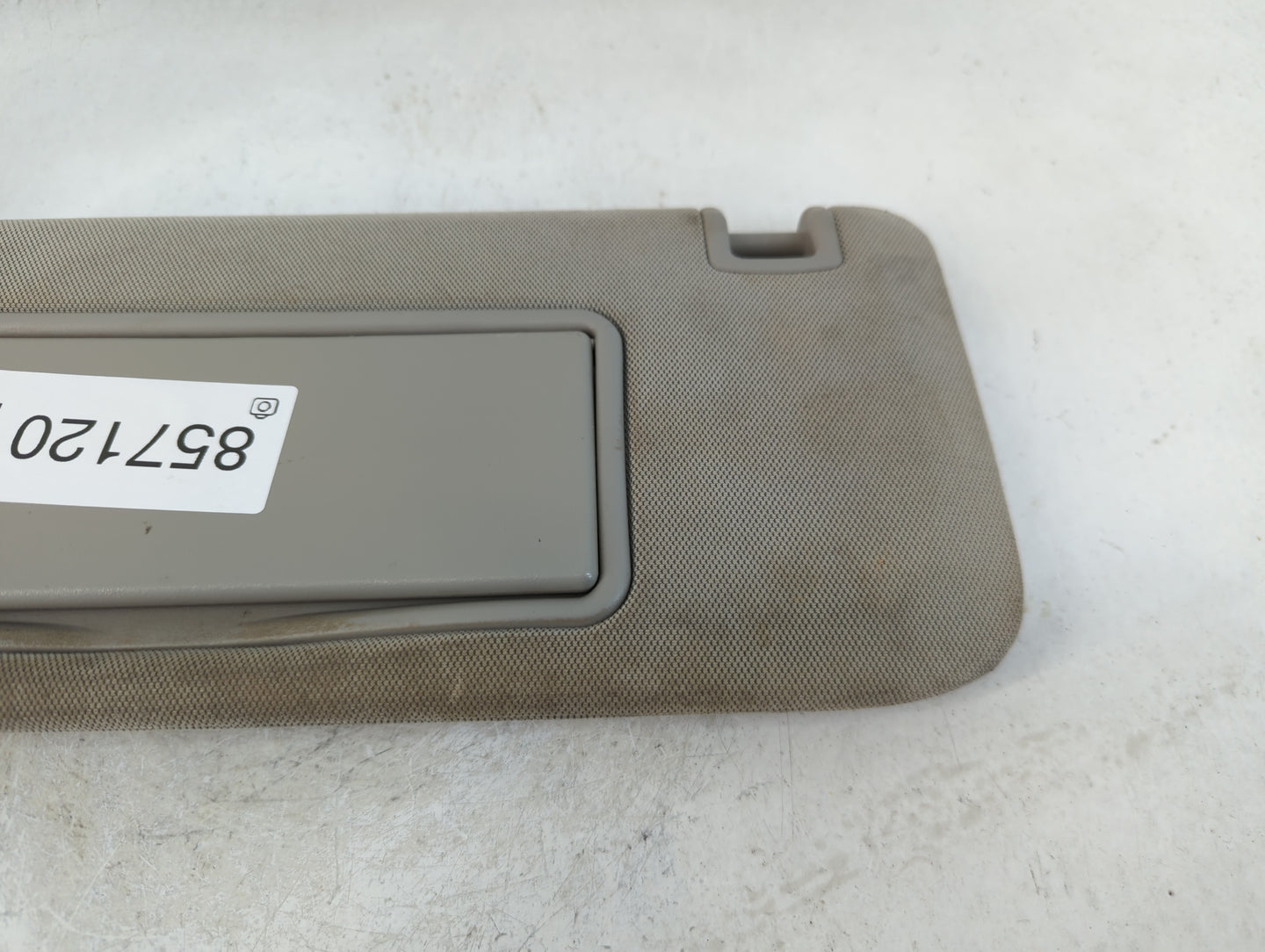 2013-2016 Chevrolet Malibu Sun Visor Shade Replacement Driver Left Mirror Fits Fits 2013 2014 2015 2016 OEM Used Auto Parts - Oemusedautoparts1.com