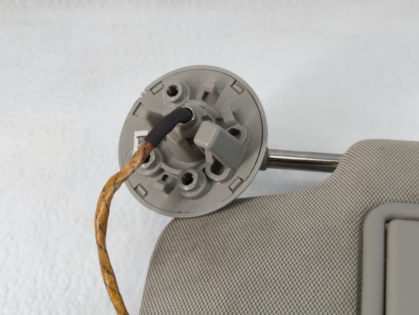 2013-2016 Chevrolet Malibu Sun Visor Shade Replacement Driver Left Mirror Fits Fits 2013 2014 2015 2016 OEM Used Auto Parts - Oemusedautoparts1.com