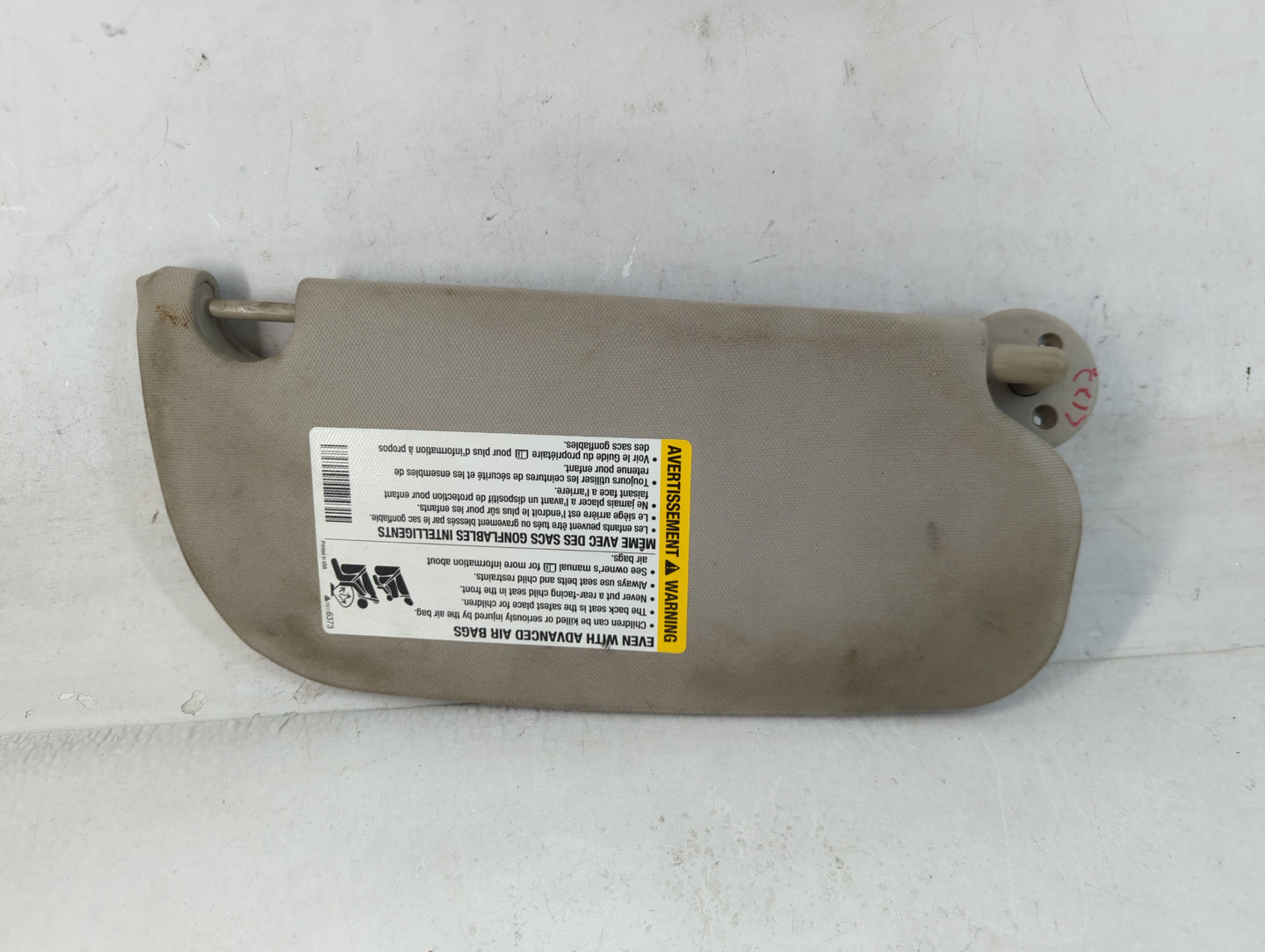 2005-2010 Chevrolet Cobalt Sun Visor Shade Replacement Driver Left Mirror Fits Fits 2005 2006 2007 2008 2009 2010 OEM Used Auto Parts - Oemusedautoparts1.com