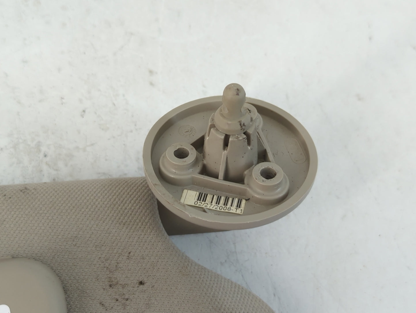 2005-2010 Chevrolet Cobalt Sun Visor Shade Replacement Passenger Right Mirror Fits Fits 2005 2006 2007 2008 2009 2010 OEM Used Auto Parts - Oemusedautoparts1.com