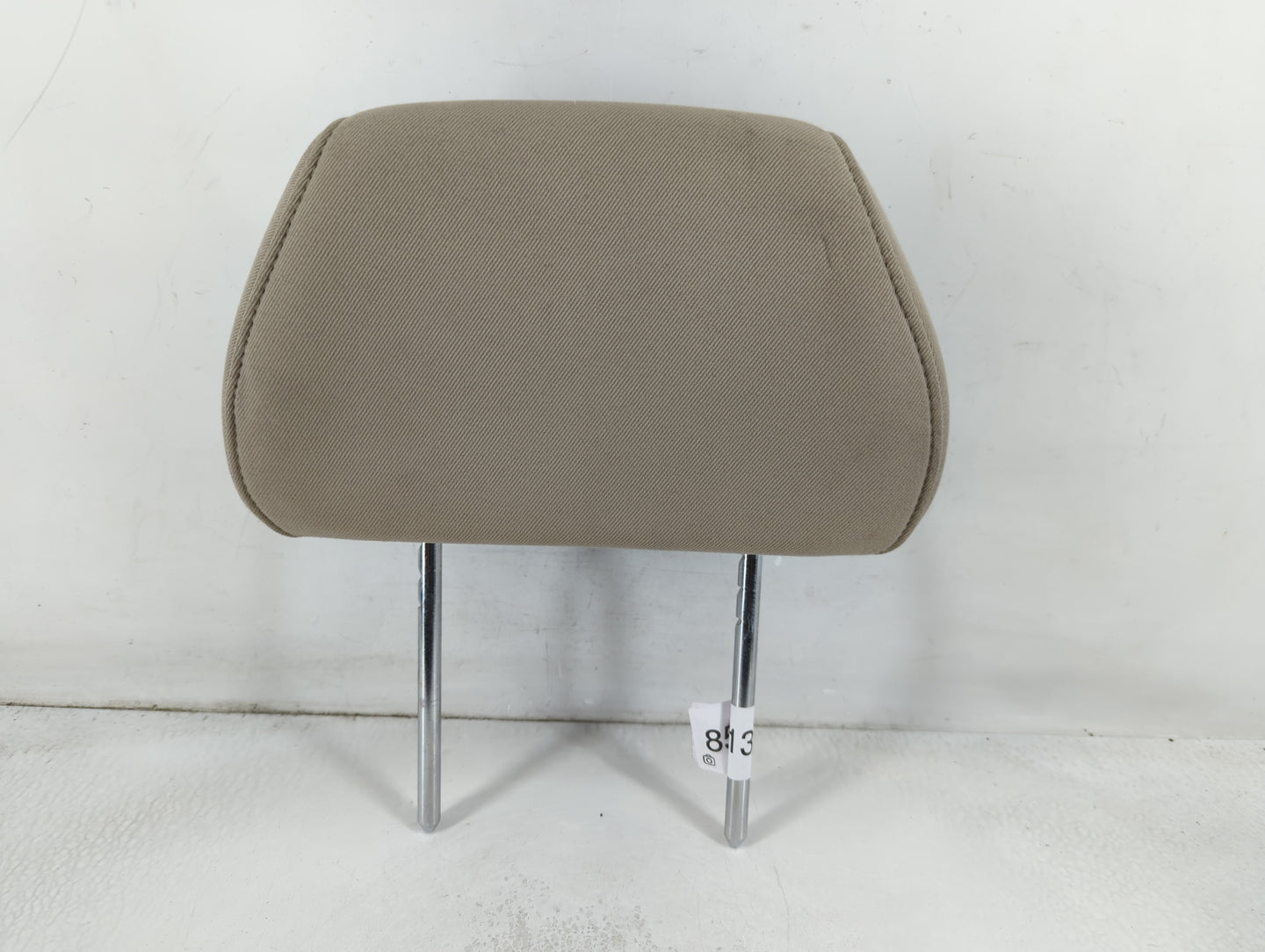 2008-2009 Pontiac G6 Headrest Head Rest Rear Seat Fits Fits 2008 2009 OEM Used Auto Parts - Oemusedautoparts1.com