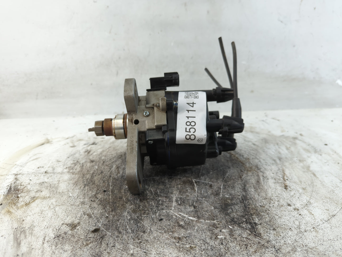 1993 Toyota Camry Engine Ignition Distributor OEM P/N:ADLG-TY34 Fits OEM Used Auto Parts - Oemusedautoparts1.com