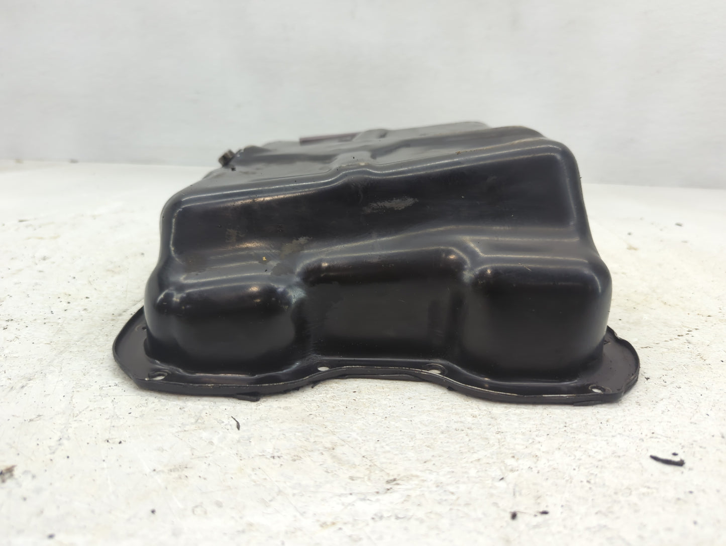 2009-2020 Dodge Journey Engine Oil Pan P/N:665AEE258 Fits OEM Used Auto Parts - Oemusedautoparts1.com
