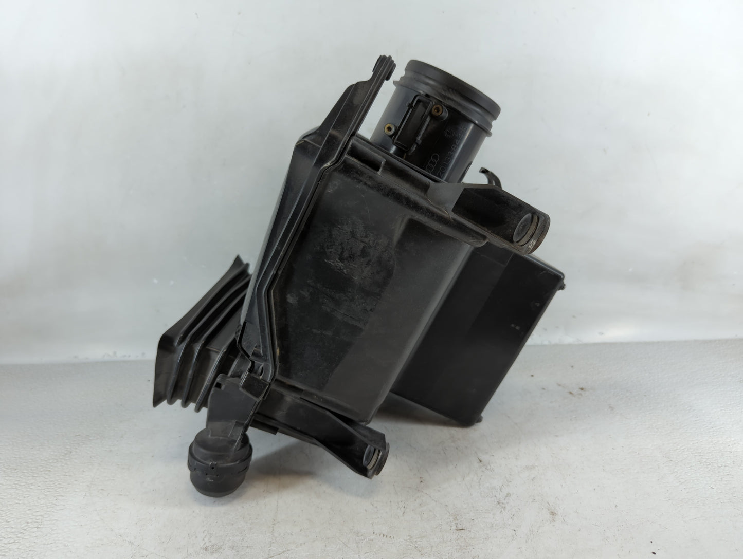 2017-2017 Audi R8 Air Cleaner Intake-duct Hose Tube - Oemusedautoparts1.com