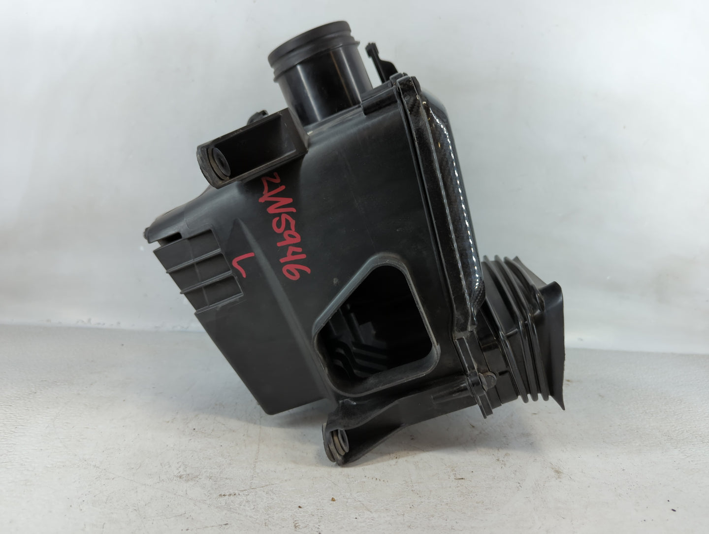 2017-2017 Audi R8 Air Cleaner Intake-duct Hose Tube - Oemusedautoparts1.com