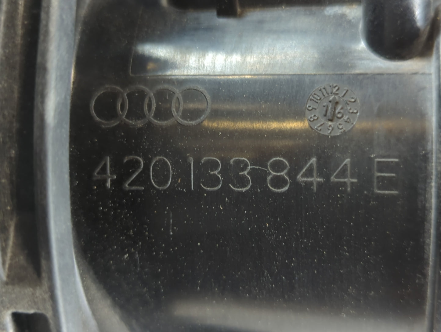 2017-2017 Audi R8 Air Cleaner Intake-duct Hose Tube - Oemusedautoparts1.com