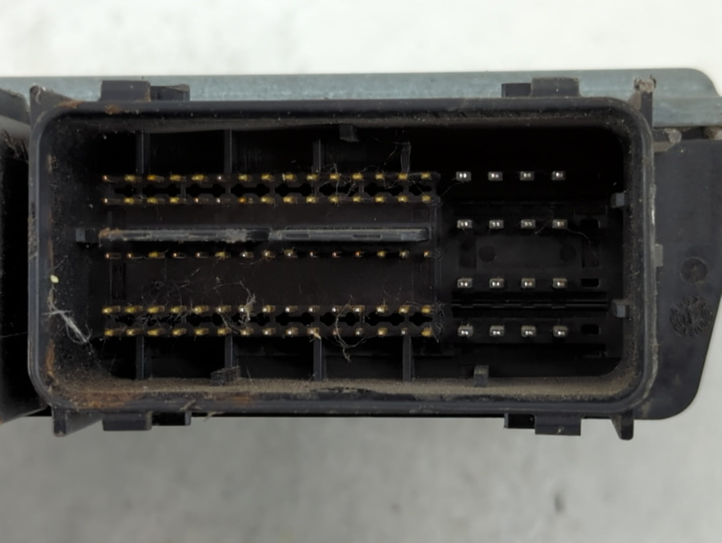 2017-2019 Ford Escape PCM Engine Control Computer ECU ECM PCU OEM P/N:A2C39328200 HJ5A-12A650-MA Fits Fits 2017 2018 2019 OEM Used Auto Parts - Oemusedautoparts1.com