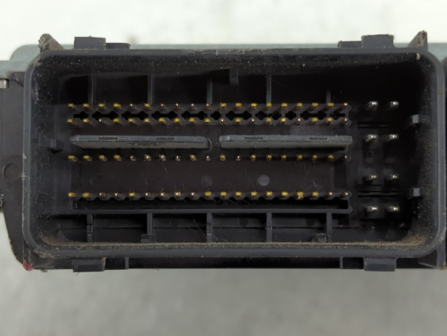 2017-2019 Ford Escape PCM Engine Control Computer ECU ECM PCU OEM P/N:A2C39328200 HJ5A-12A650-MA Fits Fits 2017 2018 2019 OEM Used Auto Parts - Oemusedautoparts1.com