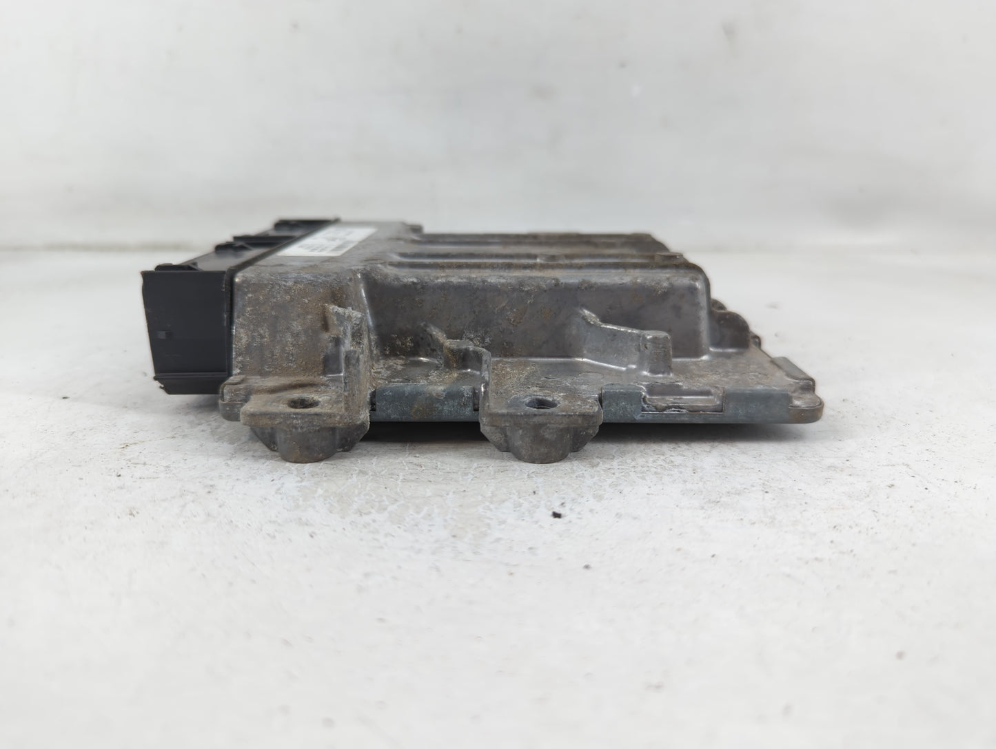 2017-2019 Ford Escape PCM Engine Control Computer ECU ECM PCU OEM P/N:A2C39328200 HJ5A-12A650-MA Fits Fits 2017 2018 2019 OEM Used Auto Parts - Oemusedautoparts1.com