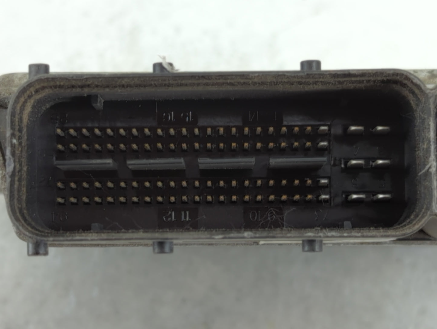 2006-2008 Hyundai Sonata PCM Engine Control Computer ECU ECM PCU OEM P/N:39100-25135 Fits Fits 2006 2007 2008 OEM Used Auto Parts - Oemusedautoparts1.com