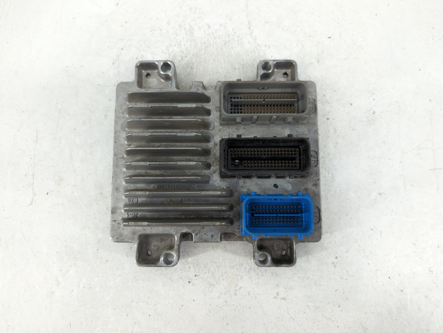 2011 Chevrolet Cruze PCM Engine Control Computer ECU ECM PCU OEM P/N:12645606 12642100 Fits OEM Used Auto Parts - Oemusedautoparts1.com