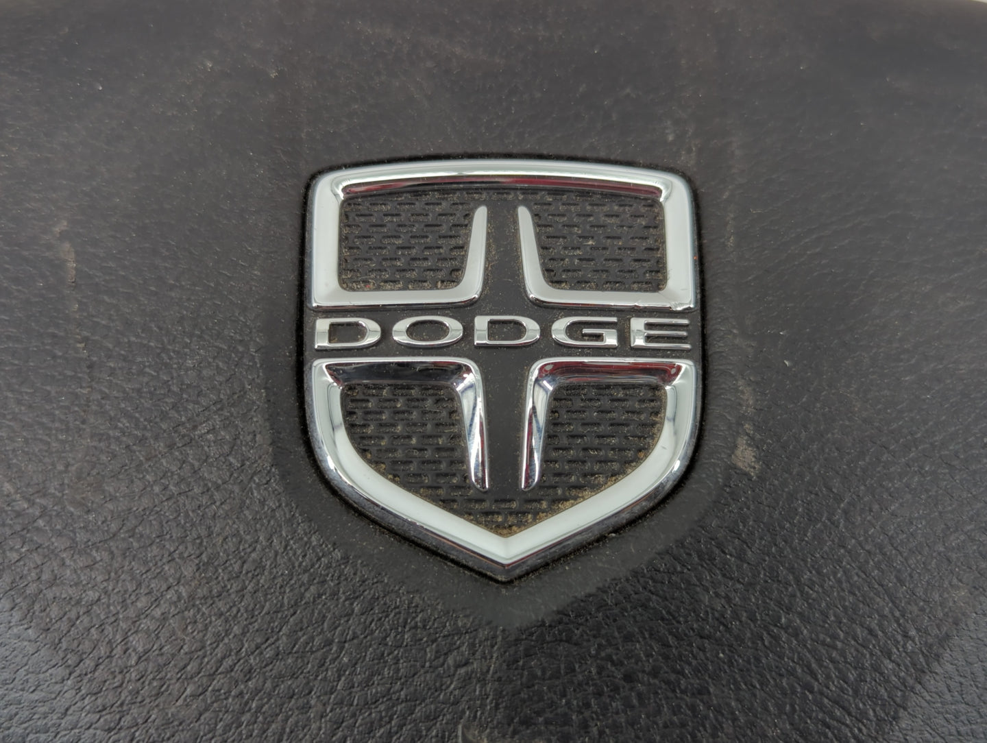 2014 Dodge Caravan Air Bag Driver Left Steering Wheel Mounted P/N:4JE 45H 3H AVG Fits Fits 2013 2015 2016 2017 2018 2019 2020 OEM Used Auto Parts - Oemusedautoparts1.com