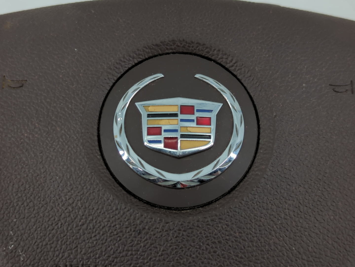 2010 Cadillac Srx Air Bag Driver Left Steering Wheel Mounted P/N:3DBE046X31147 34063618A Fits OEM Used Auto Parts - Oemusedautoparts1.com