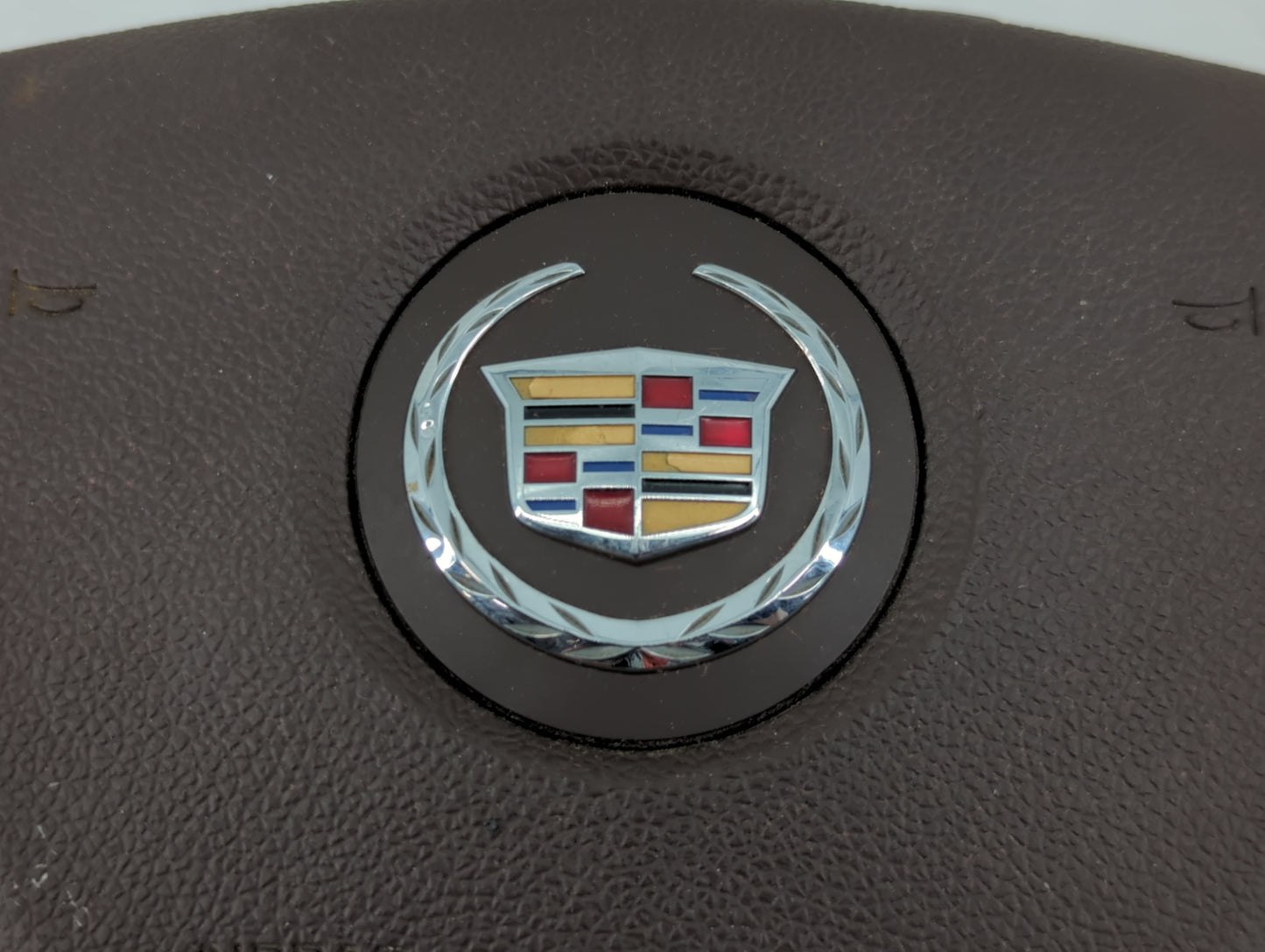 2010 Cadillac Srx Air Bag Driver Left Steering Wheel Mounted P/N:3DBE046X31147 34063618A Fits OEM Used Auto Parts - Oemusedautoparts1.com