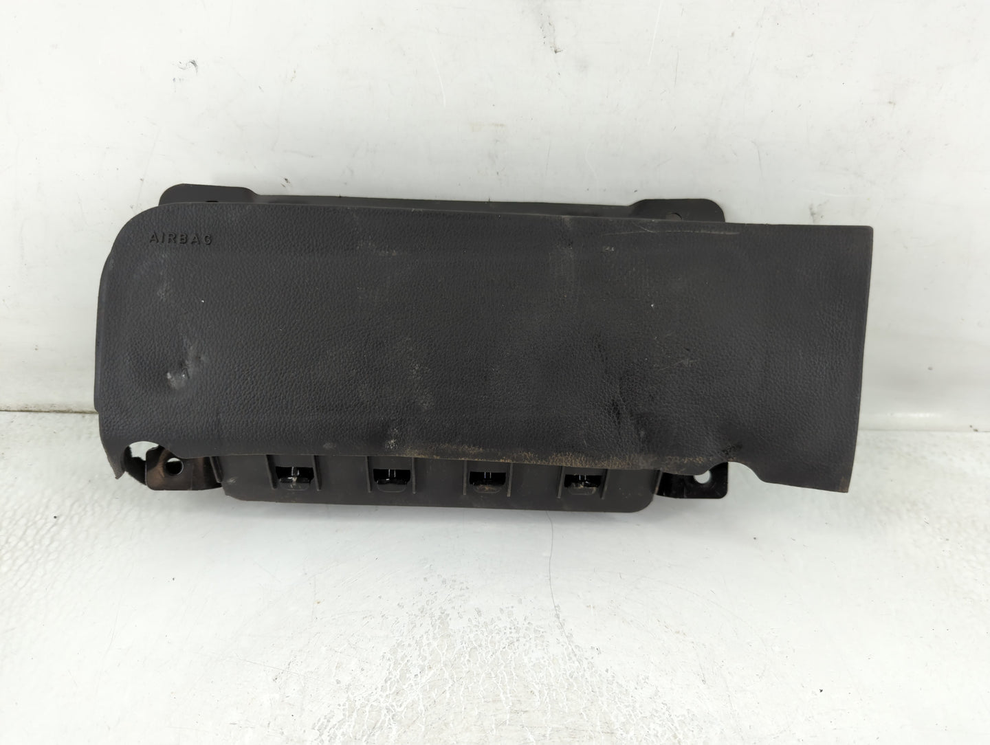 2011-2012 Chevrolet Cruze Air Bag Driver Left Knee OEM P/N:95483074 Fits Fits 2011 2012 OEM Used Auto Parts - Oemusedautoparts1.com