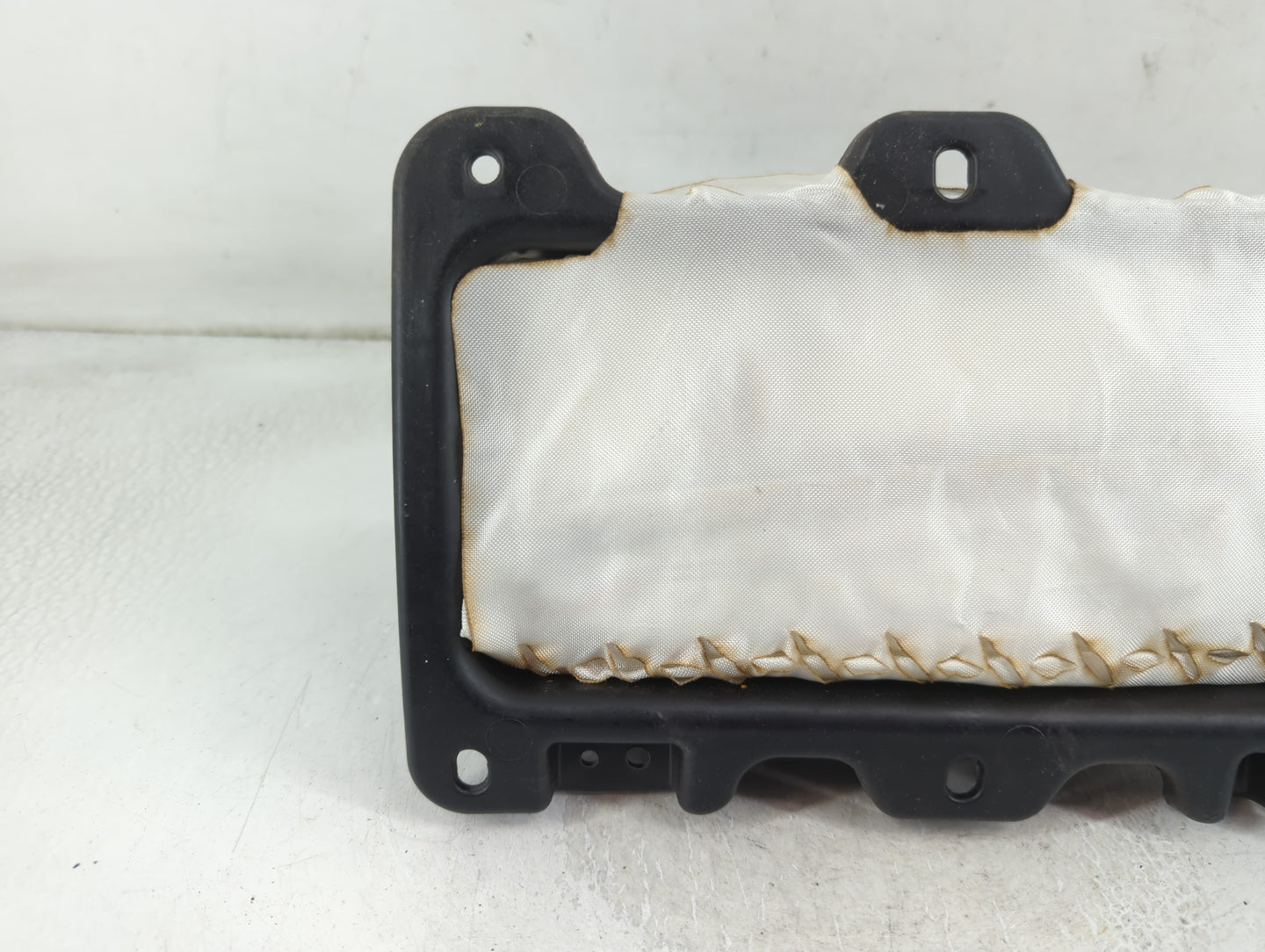 2011-2019 Ford Fiesta Air Bag Passenger Right Dashboard OEM P/N:AE8354044A74 Fits OEM Used Auto Parts - Oemusedautoparts1.com
