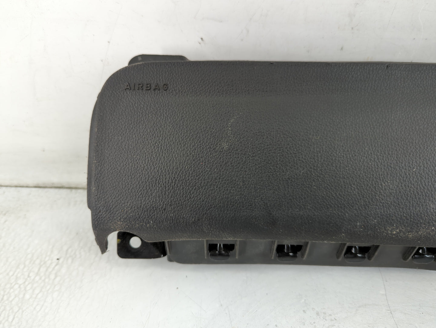 2011-2012 Chevrolet Cruze Air Bag Driver Left Knee OEM P/N:95483074 Fits Fits 2011 2012 OEM Used Auto Parts - Oemusedautoparts1.com