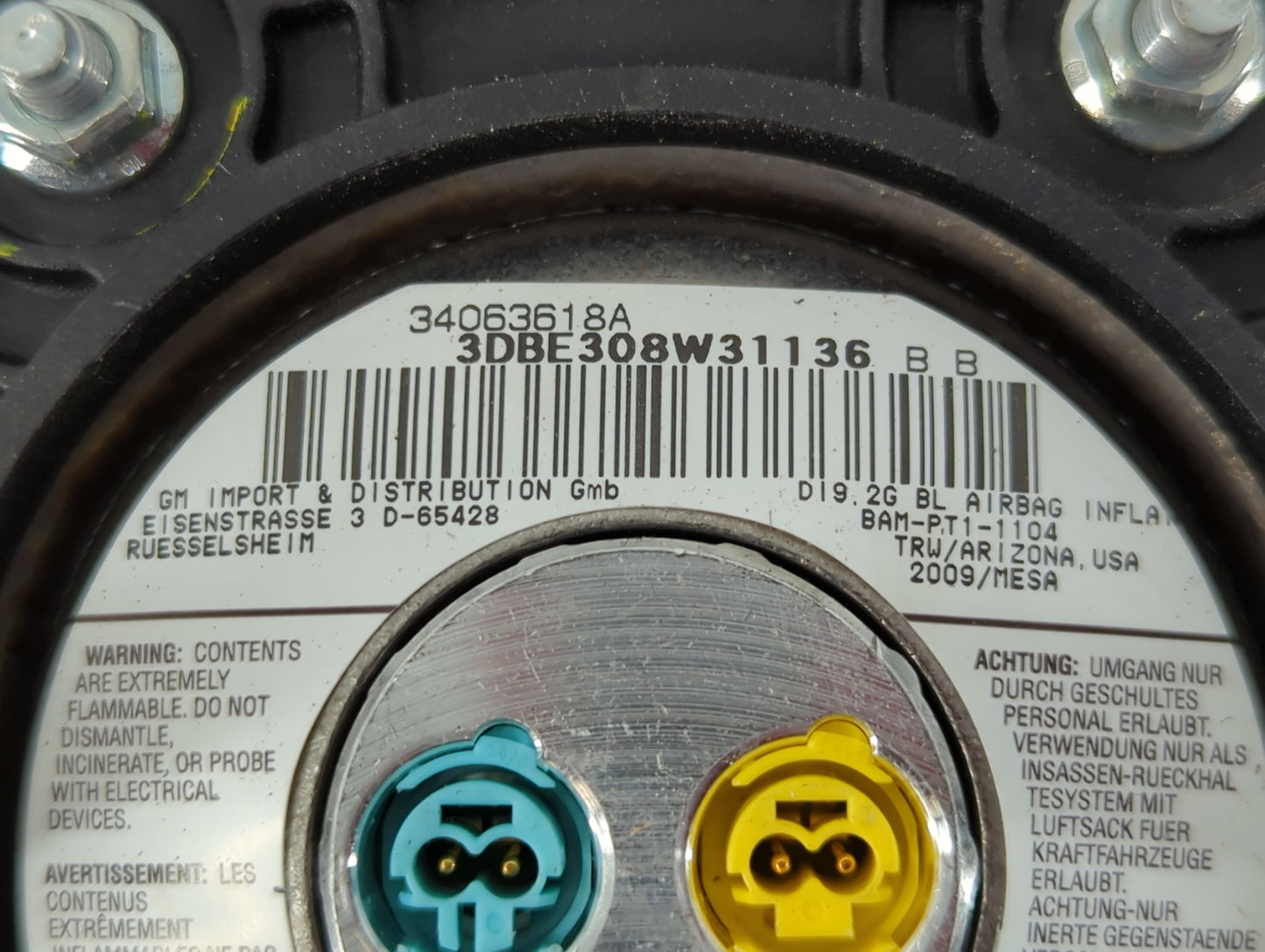 2010 Cadillac Srx Air Bag Driver Left Steering Wheel Mounted P/N:3DBE046X31147 34063618A Fits OEM Used Auto Parts - Oemusedautoparts1.com