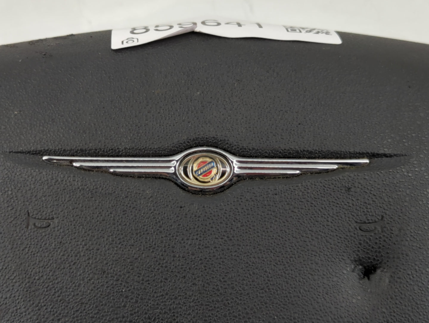 2010 Chrysler Sebring Air Bag Driver Left Steering Wheel Mounted P/N:BAMPT1-1031 Fits OEM Used Auto Parts - Oemusedautoparts1.com