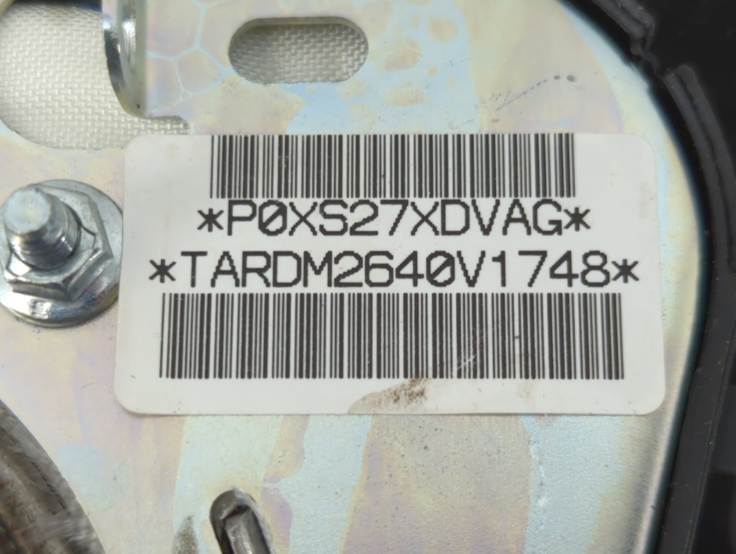 2010 Chrysler Sebring Air Bag Driver Left Steering Wheel Mounted P/N:BAMPT1-1031 Fits OEM Used Auto Parts - Oemusedautoparts1.com