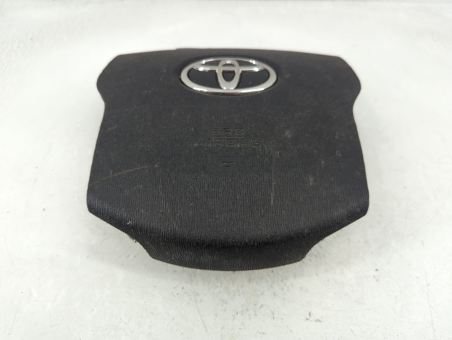 2006-2009 Toyota Prius Air Bag Driver Left Steering Wheel Mounted P/N:8442202 Fits Fits 2006 2007 2008 2009 OEM Used Auto Parts - Oemusedautoparts1.com