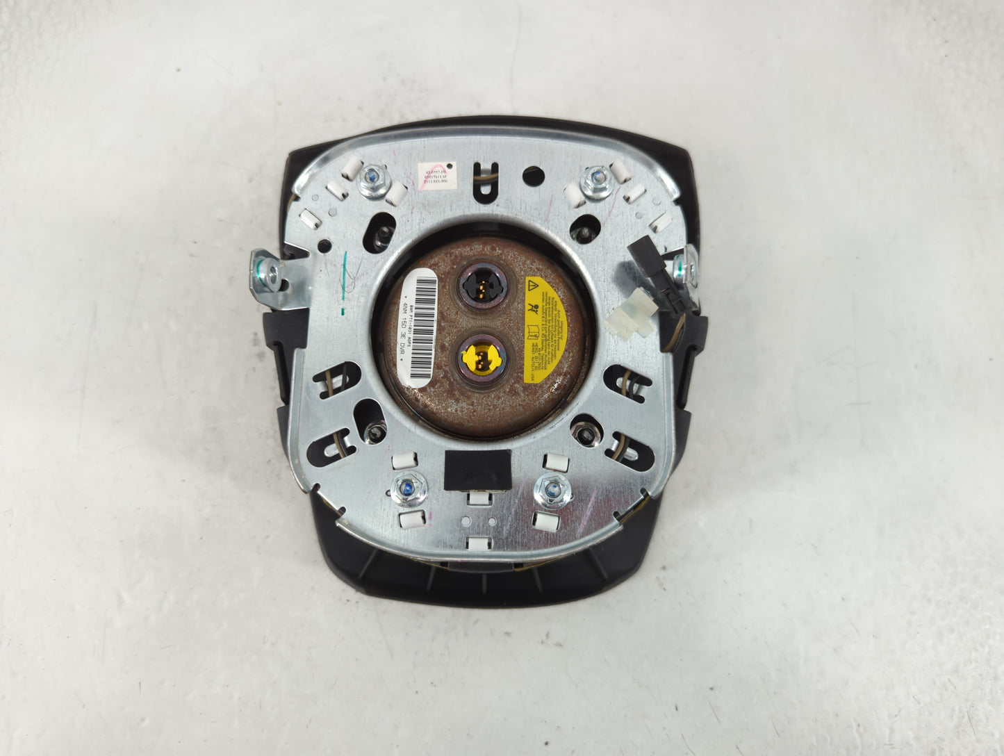2011-2012 Chrysler Town & Country Air Bag Driver Left Steering Wheel Mounted P/N:4NM 15D 3E Fits Fits 2011 2012 OEM Used Auto Parts - Oemusedautoparts1.com