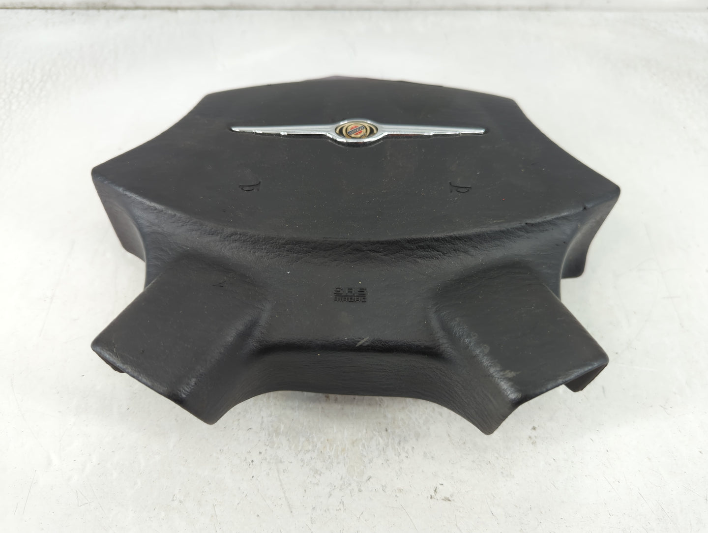 2006 Chrysler Pacifica Air Bag Driver Left Steering Wheel Mounted Fits OEM Used Auto Parts - Oemusedautoparts1.com