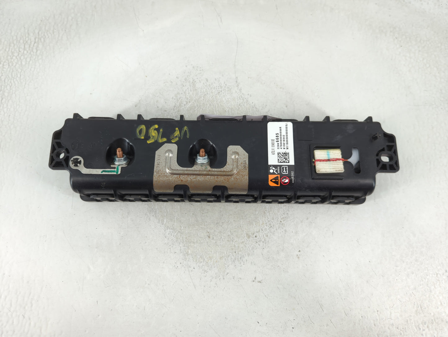 2013-2016 Chevrolet Malibu Air Bag Passenger Right Dashboard OEM P/N:22966685 Fits Fits 2013 2014 2015 2016 2017 OEM Used Auto Parts - Oemusedautoparts1.com