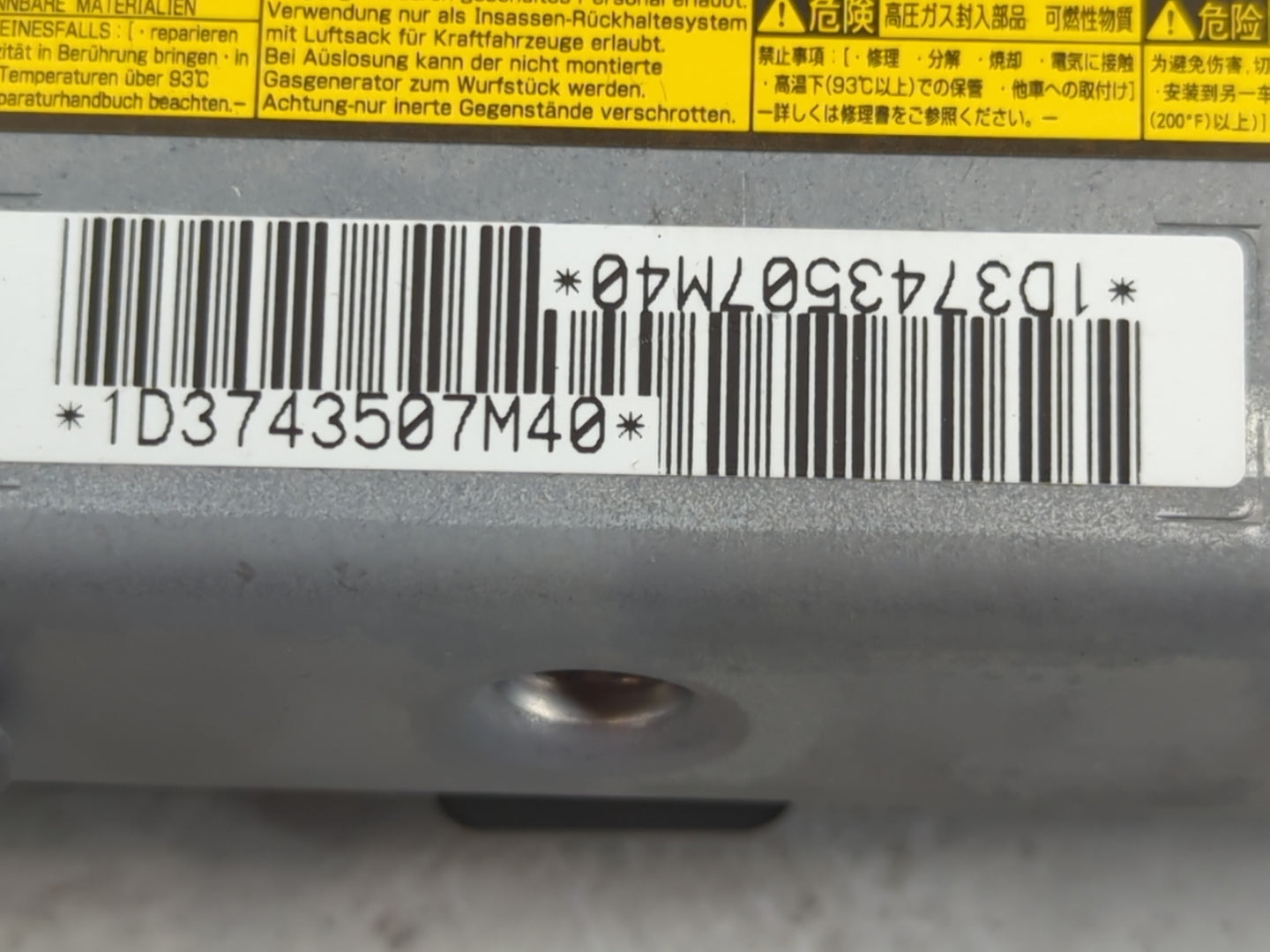 2007-2009 Lexus Es350 Air Bag Passenger Right Knee OEM P/N:1D3743507M40 Fits Fits 2007 2008 2009 OEM Used Auto Parts - Oemusedautoparts1.com