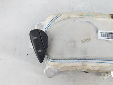 2007 Ford Escape Air Bag Passenger Right Dashboard OEM P/N:P601899400BB04 Fits OEM Used Auto Parts
