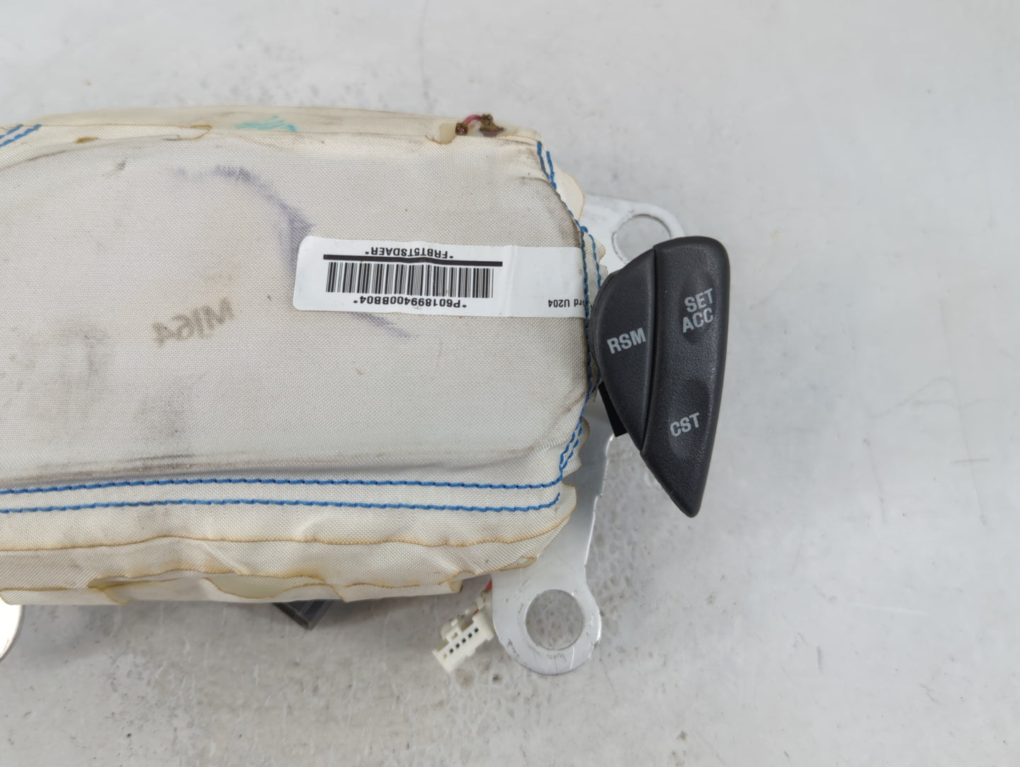 2007 Ford Escape Air Bag Passenger Right Dashboard OEM P/N:P601899400BB04 Fits OEM Used Auto Parts - Oemusedautoparts1.com
