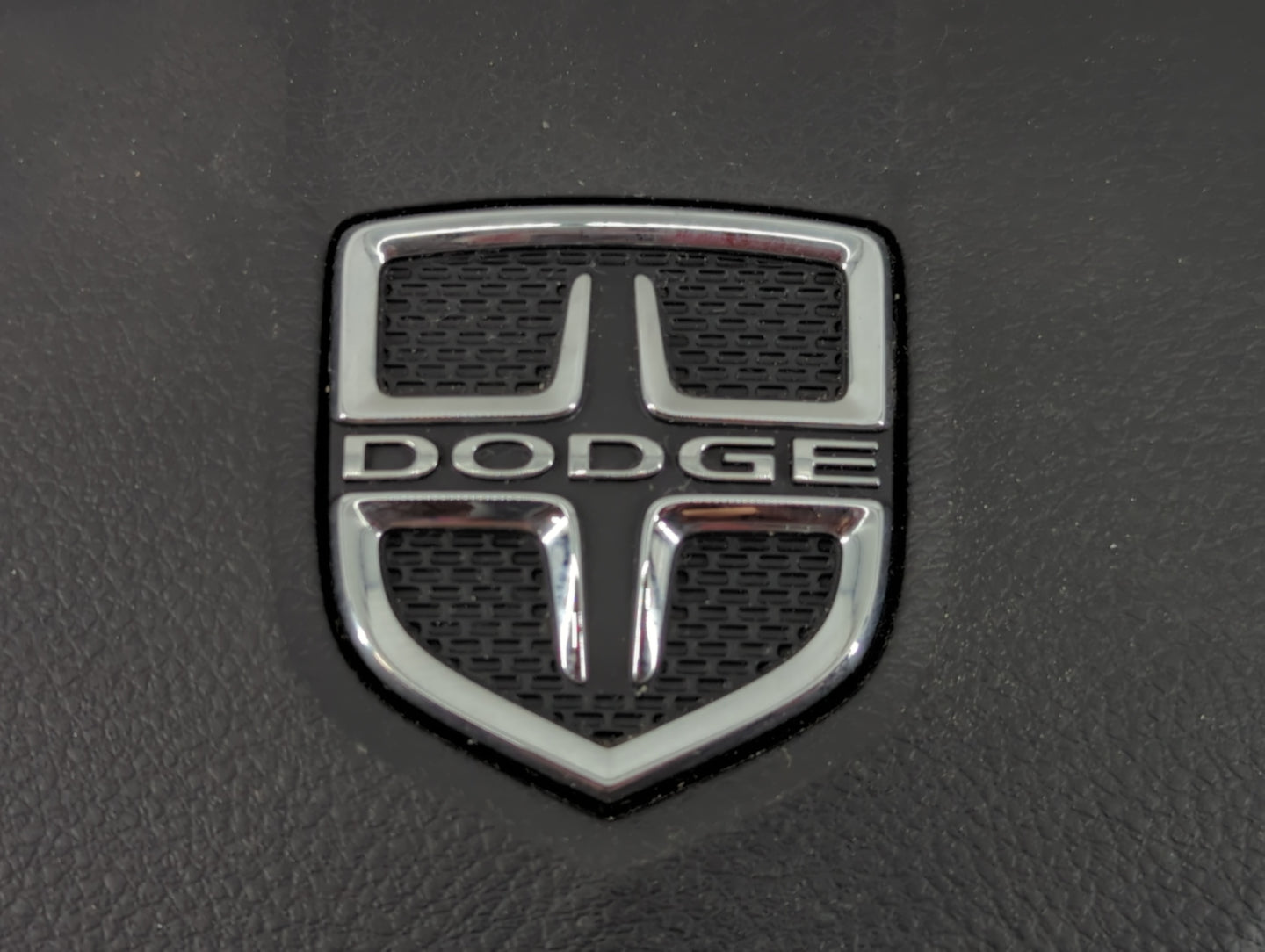 2013-2016 Dodge Dart Air Bag Driver Left Steering Wheel Mounted P/N:4AF 566 3E Fits Fits 2013 2014 2015 2016 OEM Used Auto Parts - Oemusedautoparts1.com
