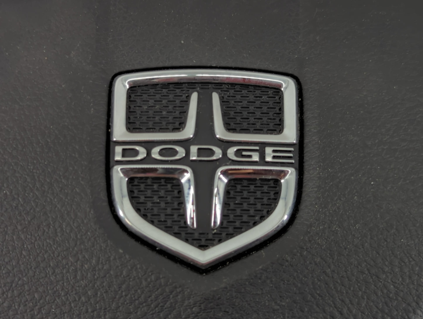 2013-2016 Dodge Dart Air Bag Driver Left Steering Wheel Mounted P/N:4AF 566 3E Fits Fits 2013 2014 2015 2016 OEM Used Auto Parts - Oemusedautoparts1.com