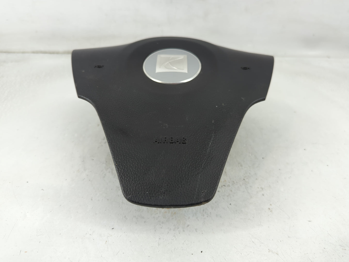 2008-2010 Saturn Vue Air Bag Driver Left Steering Wheel Mounted P/N:25878094 Fits Fits 2008 2010 OEM Used Auto Parts - Oemusedautoparts1.com