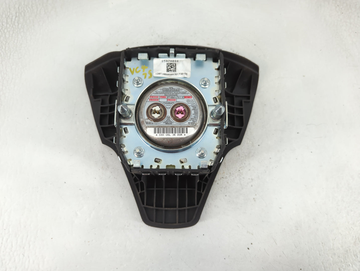 2008-2010 Saturn Vue Air Bag Driver Left Steering Wheel Mounted P/N:25878094 Fits Fits 2008 2010 OEM Used Auto Parts - Oemusedautoparts1.com