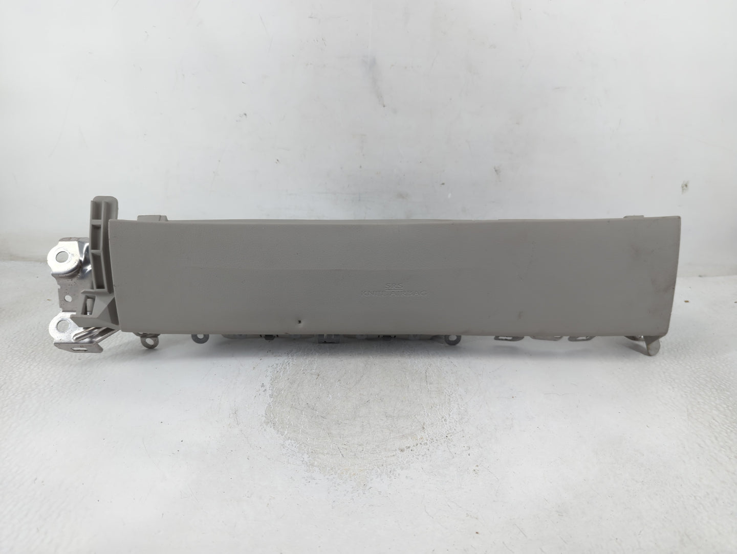 2007-2009 Lexus Es350 Air Bag Passenger Right Knee OEM Fits Fits 2007 2008 2009 OEM Used Auto Parts - Oemusedautoparts1.com
