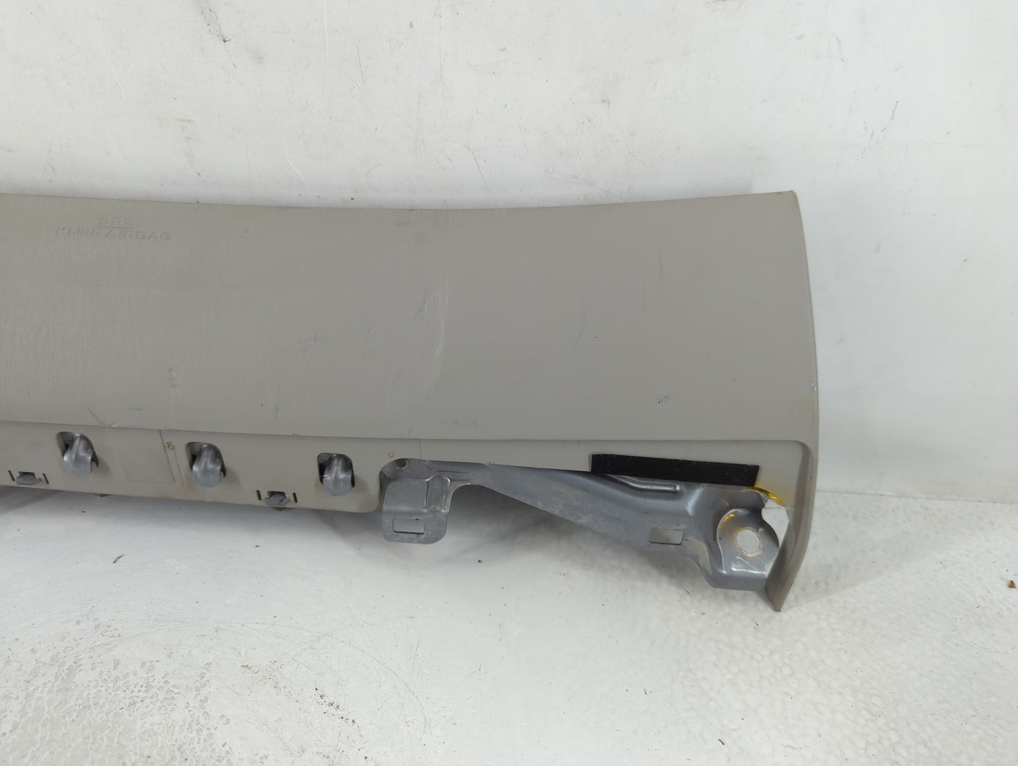 2007-2011 Lexus Gs350 Air Bag Passenger Right Knee OEM Fits Fits 2006 2007 2008 2009 2010 2011 OEM Used Auto Parts