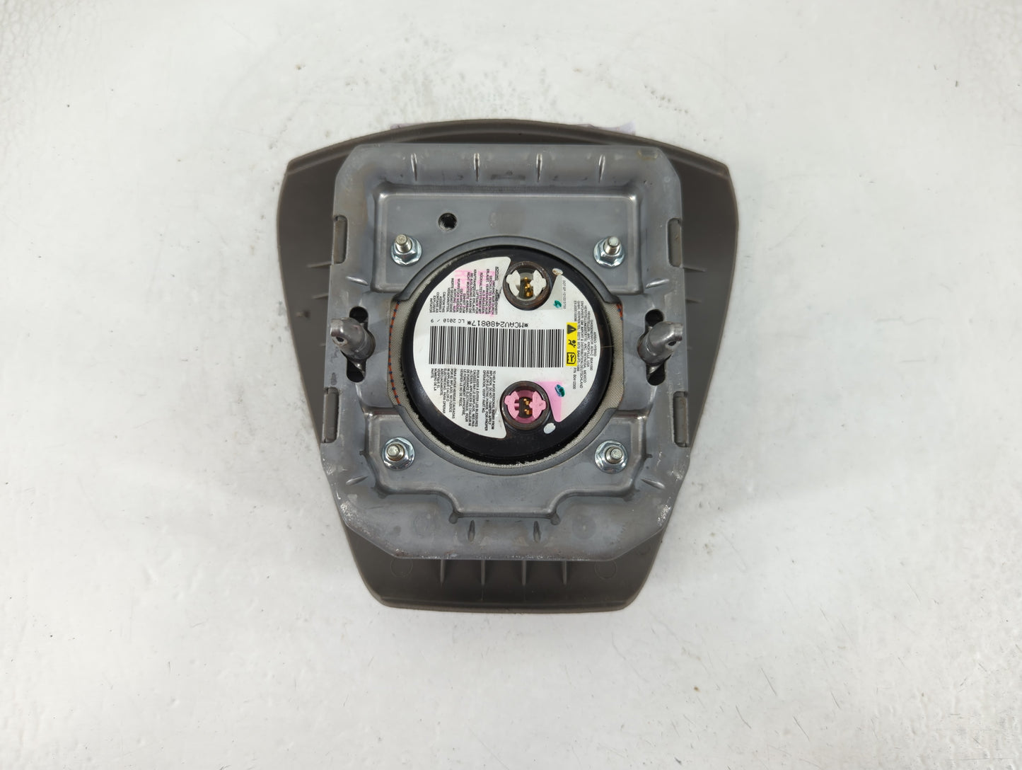2009-2011 Chevrolet Traverse Air Bag Driver Left Steering Wheel Mounted Fits Fits 2009 2010 2011 OEM Used Auto Parts - Oemusedautoparts1.com