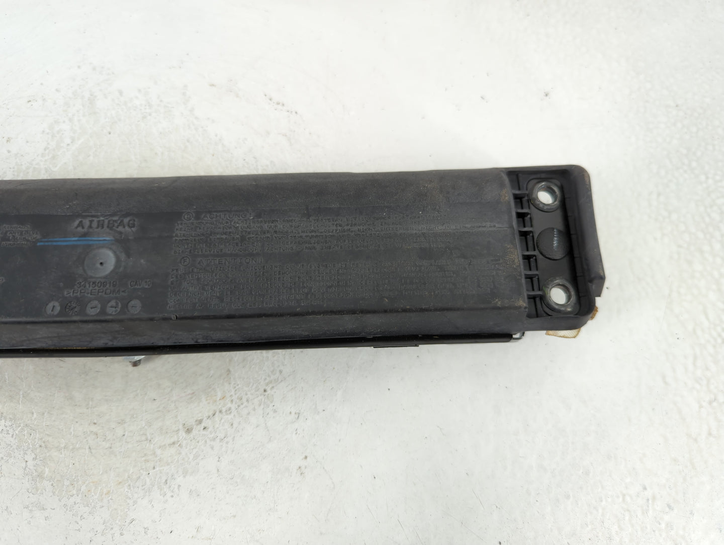 2013-2020 Ford Fusion Air Bag Passenger Right Knee OEM P/N:DG93 54045J76 BD3 Fits Fits 2013 2014 2015 2016 2017 2018 2019 2020 OEM Used Auto Parts - Oemusedautoparts1.com