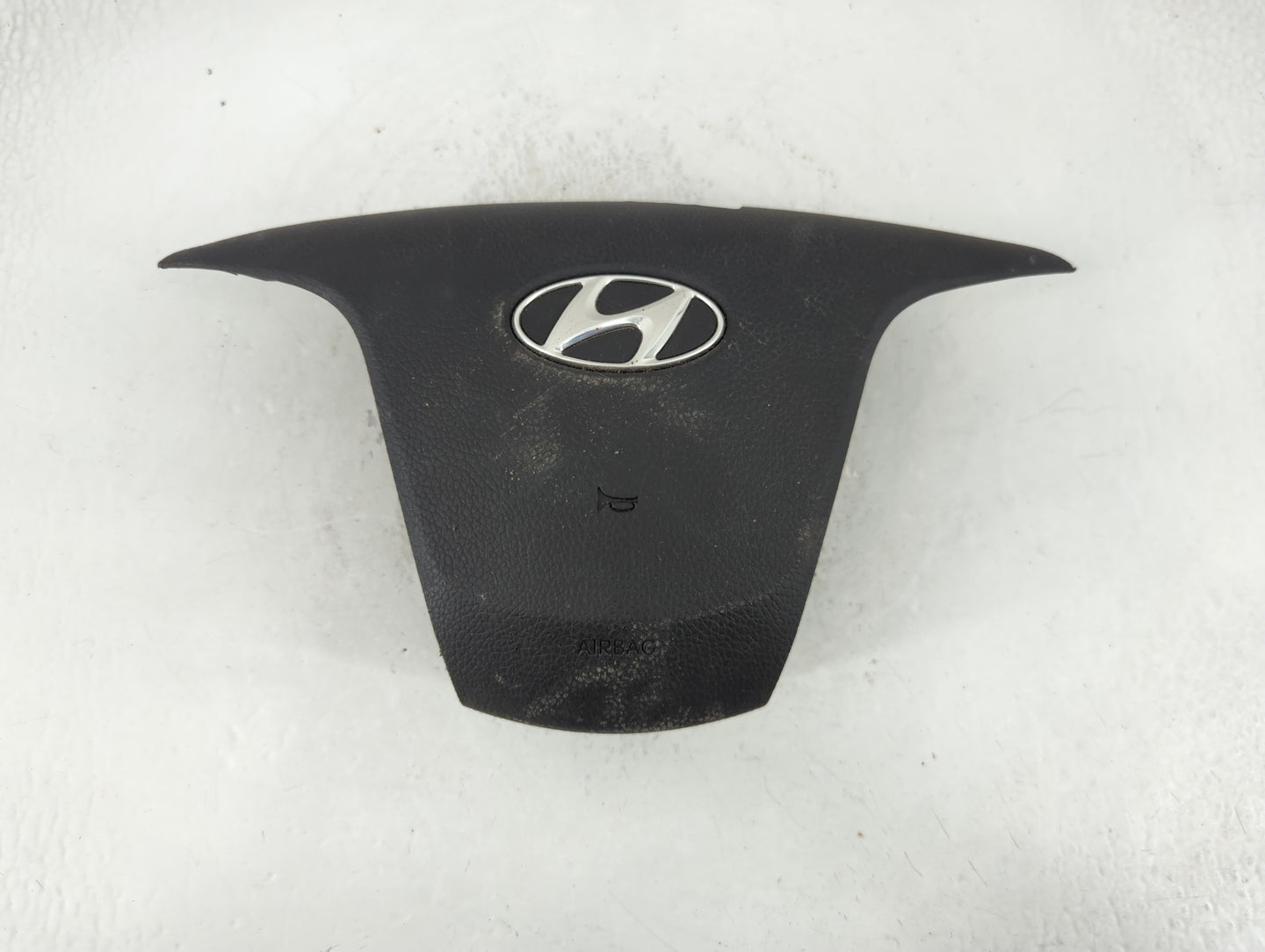 2012-2017 Hyundai Azera Air Bag Driver Left Steering Wheel Mounted P/N:4MF 28B 1E Fits Fits 2012 2013 2014 2015 2016 2017 OEM Used Auto Parts - Oemusedautoparts1.com