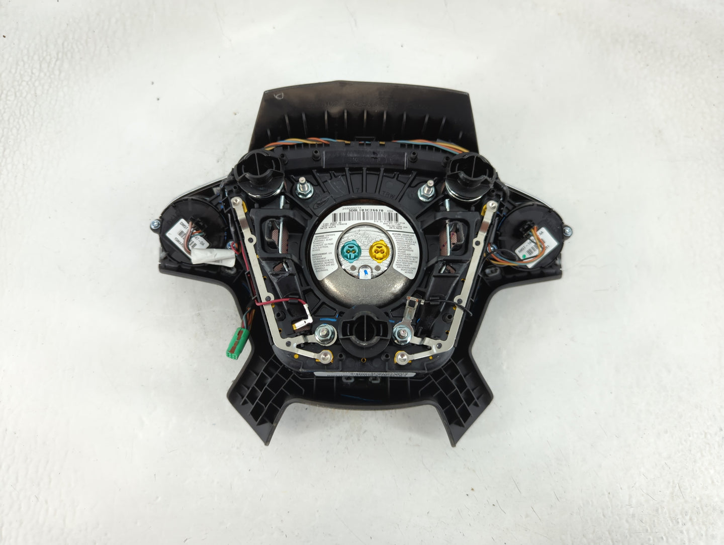 2013-2016 Ford Escape Air Bag Driver Left Steering Wheel Mounted P/N:3408827A Fits Fits 2013 2014 2015 2016 OEM Used Auto Parts - Oemusedautoparts1.com