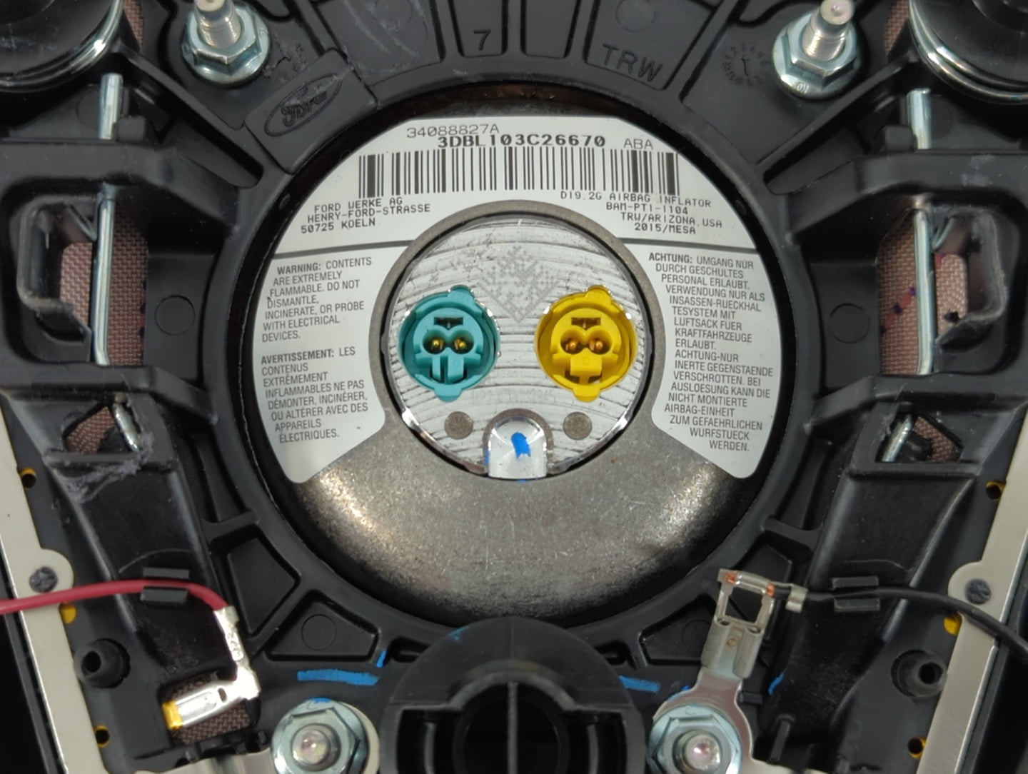 2013-2016 Ford Escape Air Bag Driver Left Steering Wheel Mounted P/N:3408827A Fits Fits 2013 2014 2015 2016 OEM Used Auto Parts - Oemusedautoparts1.com