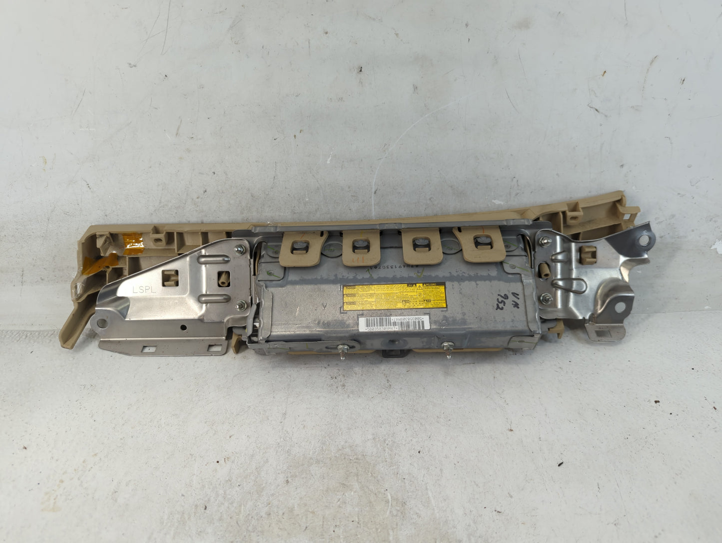 2007-2017 Lexus Ls460 Air Bag Passenger Right Knee OEM P/N:5B0358309M47 Fits OEM Used Auto Parts - Oemusedautoparts1.com