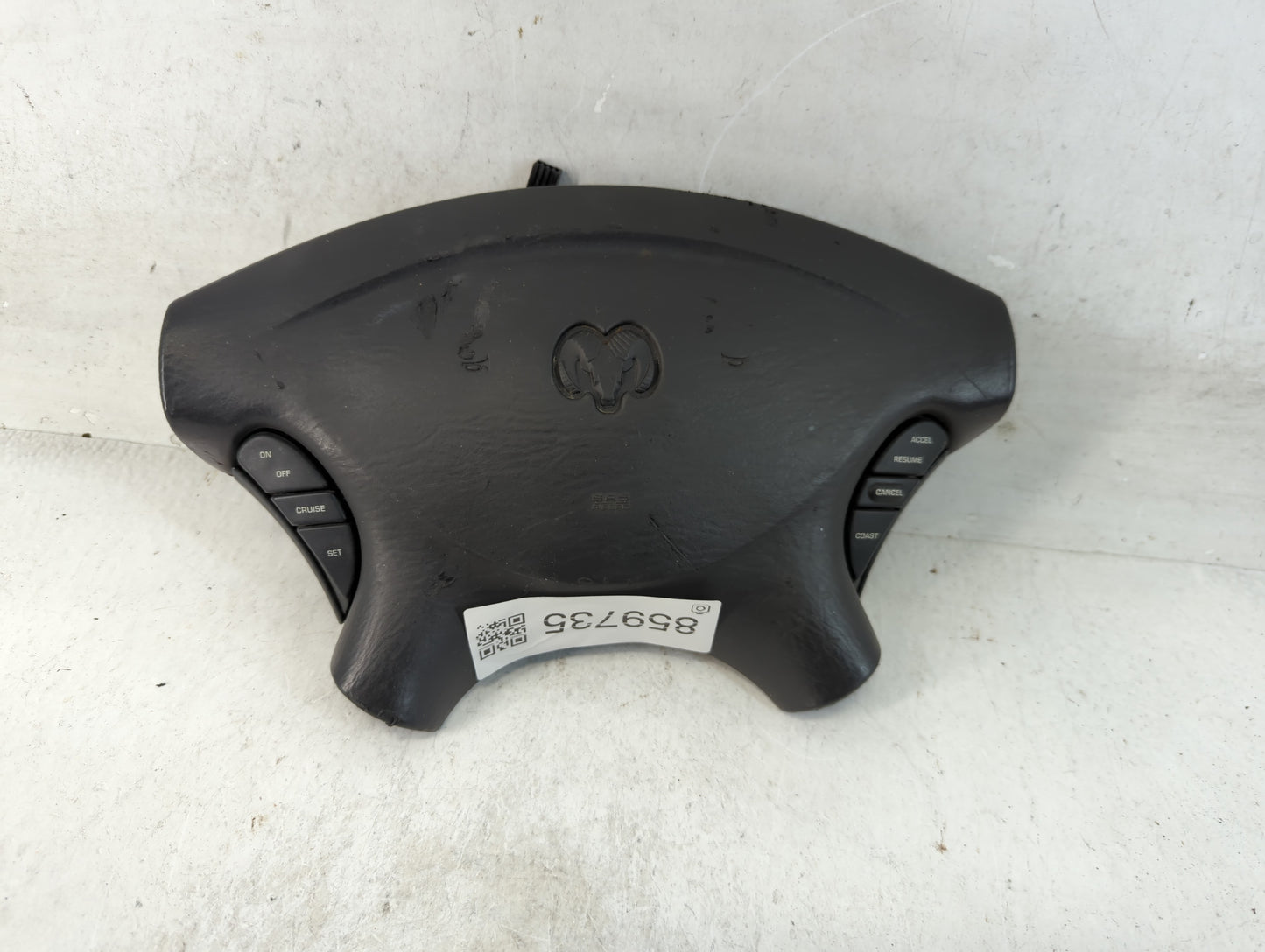2004 Dodge Caravan Air Bag Driver Left Steering Wheel Mounted Fits OEM Used Auto Parts - Oemusedautoparts1.com