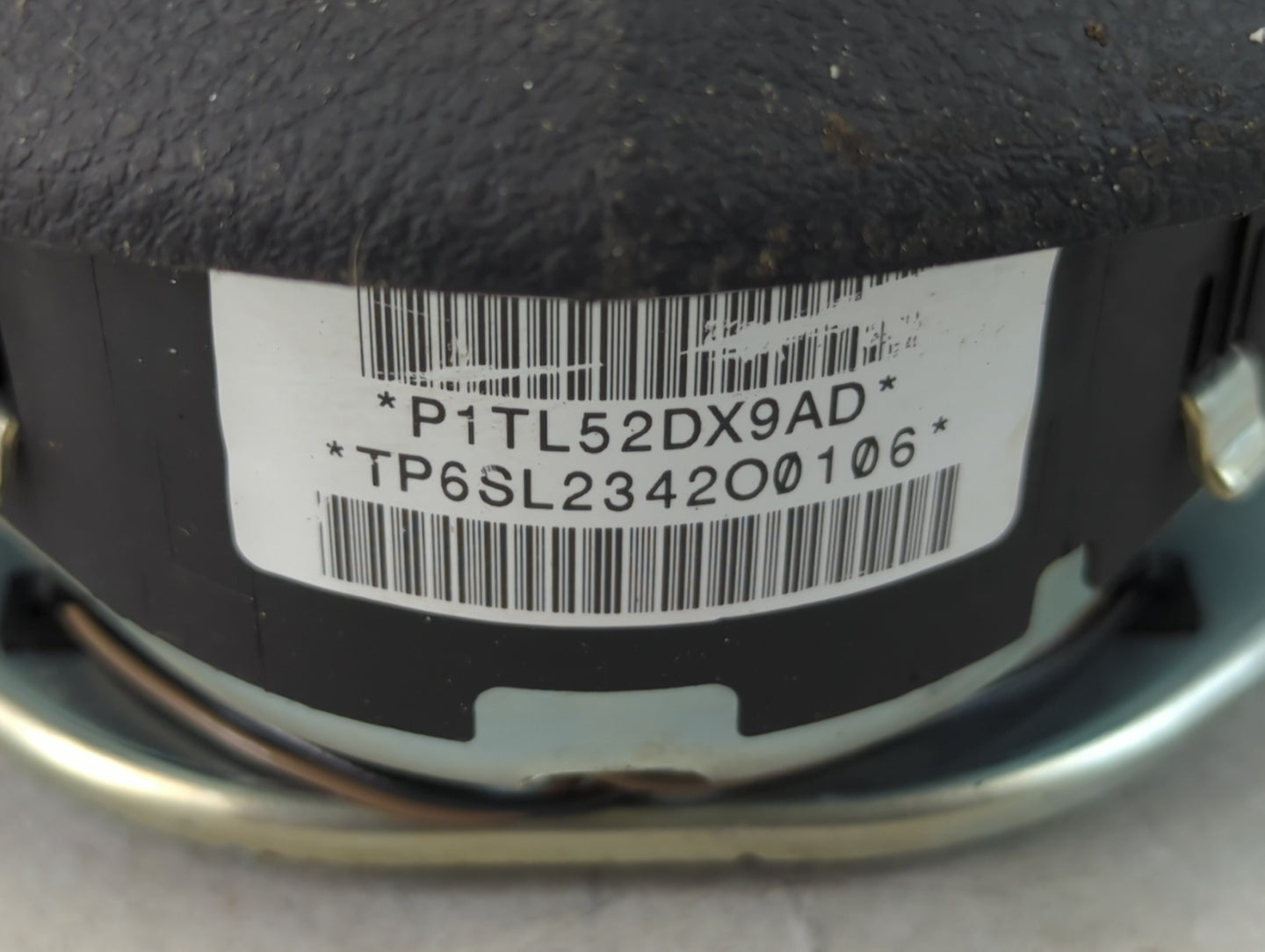 2013-2016 Dodge Dart Air Bag Driver Left Steering Wheel Mounted P/N:P1TL52DX9AD Fits Fits 2013 2014 2015 2016 OEM Used Auto Parts - Oemusedautoparts1.com