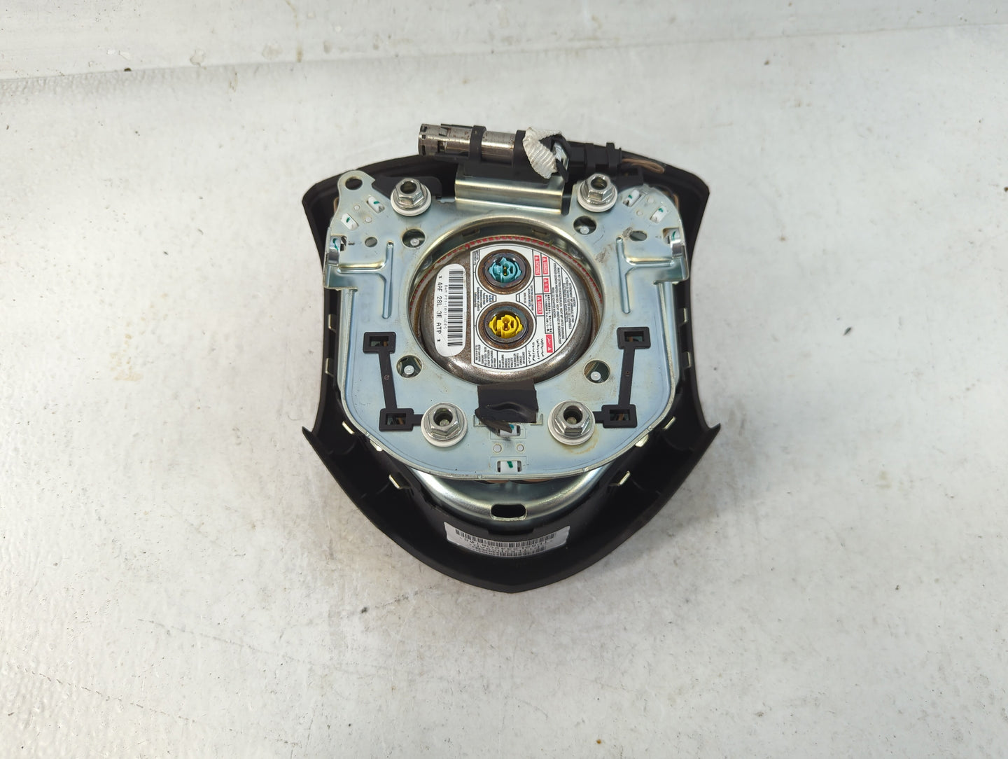 2013-2016 Dodge Dart Air Bag Driver Left Steering Wheel Mounted P/N:P1TL52DX9AD Fits Fits 2013 2014 2015 2016 OEM Used Auto Parts - Oemusedautoparts1.com