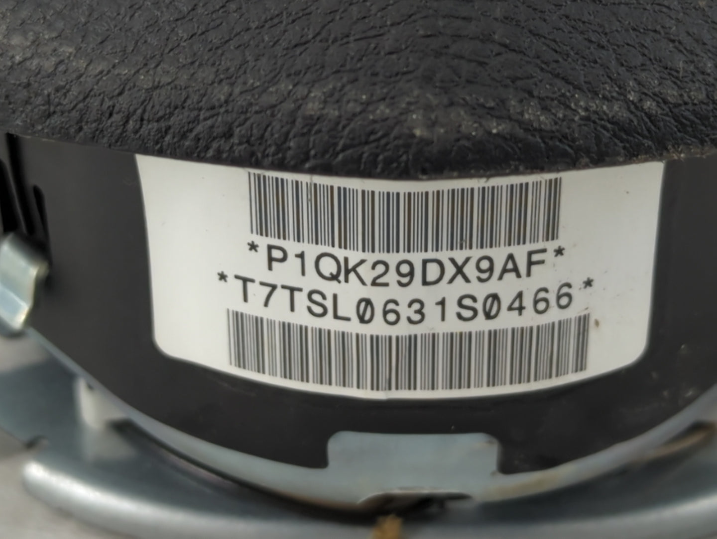 2011 Dodge Caravan Air Bag Driver Left Steering Wheel Mounted P/N:T7TSL0631S0466 Fits Fits 2013 2014 2015 2016 2017 2018 2019 2020 OEM Used Auto Parts - Oemusedautoparts1.com