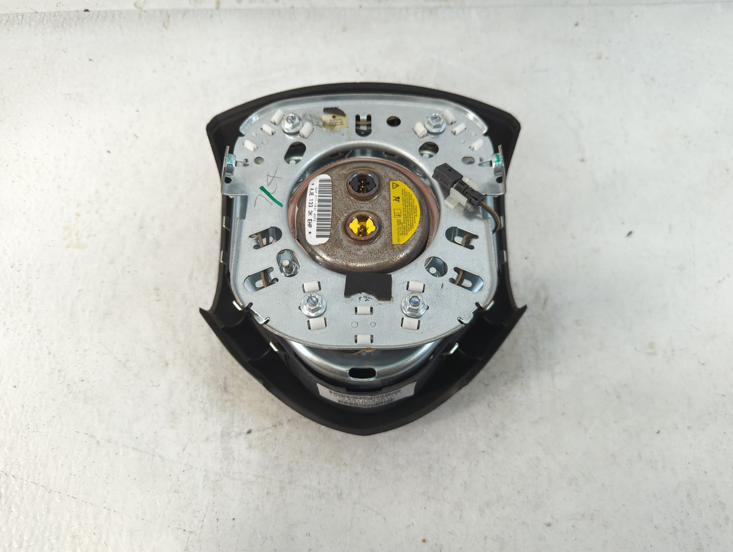 2011 Dodge Caravan Air Bag Driver Left Steering Wheel Mounted P/N:T7TSL0631S0466 Fits Fits 2013 2014 2015 2016 2017 2018 2019 2020 OEM Used Auto Parts - Oemusedautoparts1.com