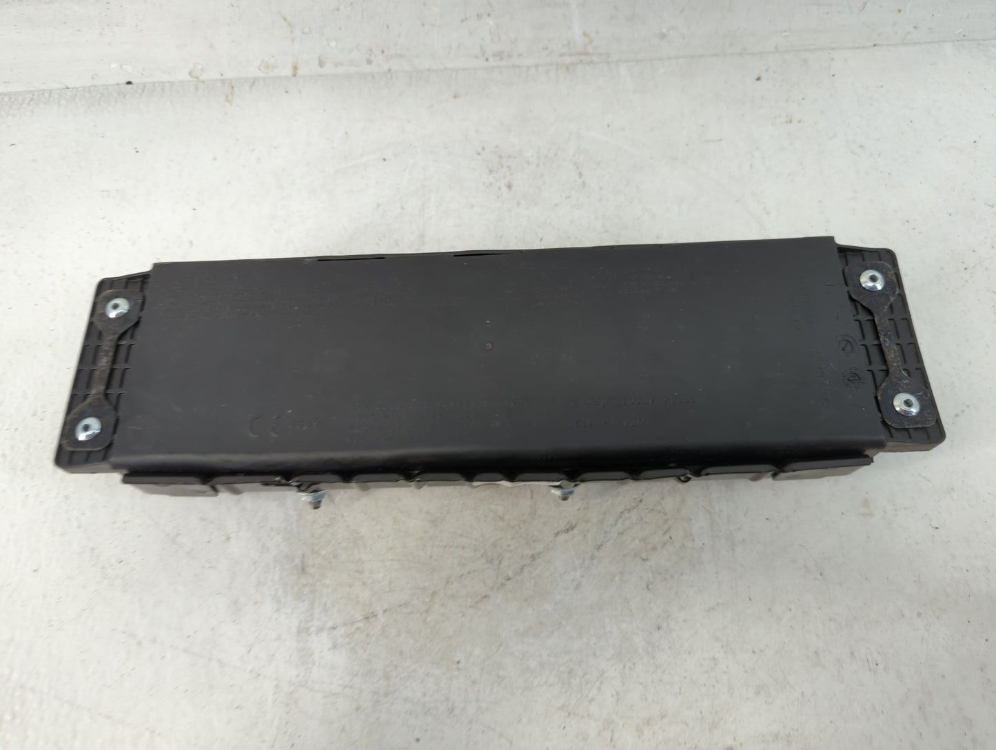 2013-2016 Dodge Dart Air Bag Driver Left Knee OEM P/N:P68102233AD Fits Fits 2013 2014 2015 2016 OEM Used Auto Parts - Oemusedautoparts1.com
